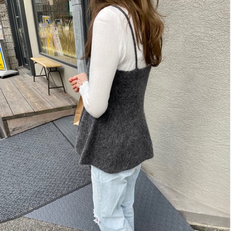 Wool knit camisole (charcoal gray)