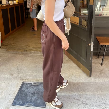 Heart sweat pants (Brown)