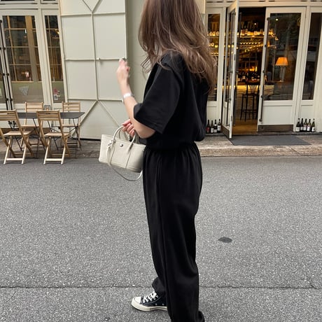 Back slit allinone(Black)