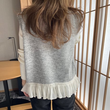 chiffon frill knit vest(Gray)