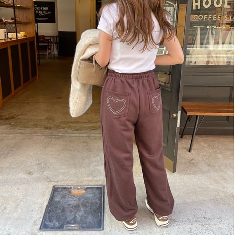Heart sweat pants (Brown)