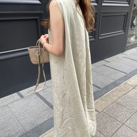 Stripe tuck onepiece(Beige)