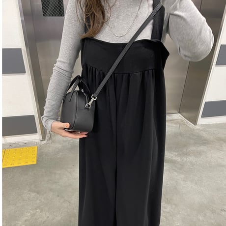 Wide pants salopetto(Black)