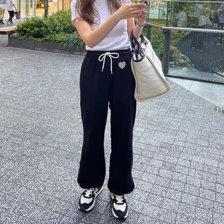 Heart sweat pants (Black)