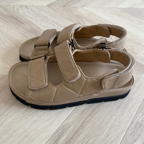 Matelasse quilt sandal