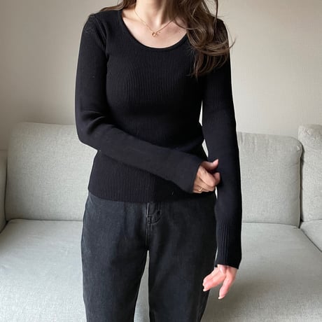 Round neck rib knit(Black)