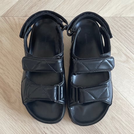 Matelasse quilt sandal