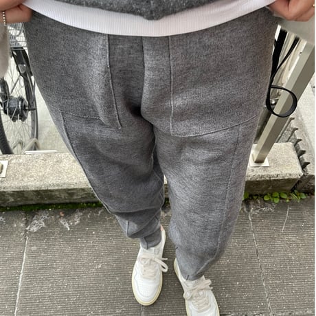 Taperd knit pants(Gray)