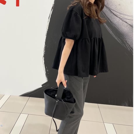 Balloon half sleeve pullover (Black)