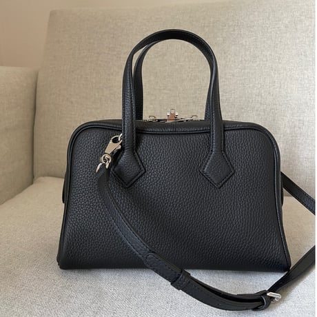 Leather hand bag(Black)