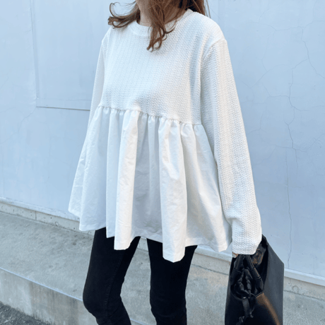 Volume flare pullover (White)