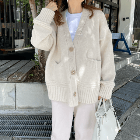 Over size pocket cardigan (Ivory)