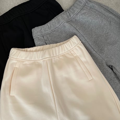 Taperd sweat pants(Ivory)
