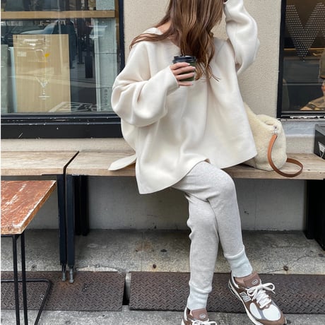 Fleece v-neck pullover(Ivory)