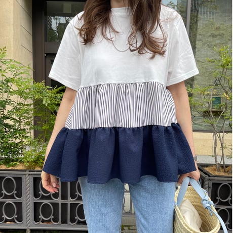 Teard stripe frill tops (White)