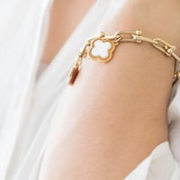 フラワーチェーンブレスレット