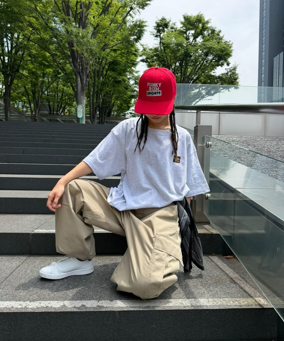 69dee9dcfbf9f7c66f0576ae