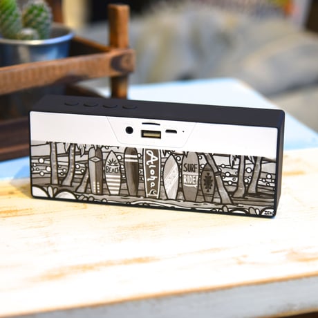 Portable Bluetooth Speaker 〝C〟 Design