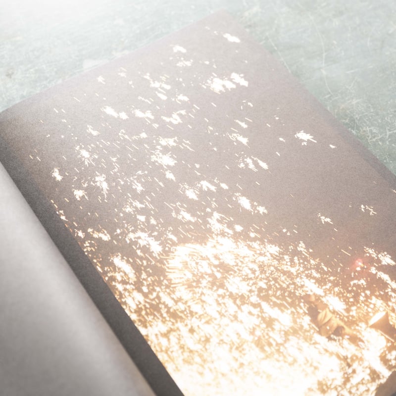 川内倫子『Halo』サイン入り(US edition, Signed) | BOOK MARU 川内倫子『Halo』サイン入り(US edition, Signed) | BOOK MARU