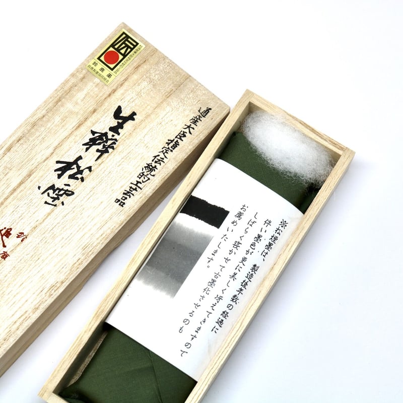 鈴鹿墨 生粋松煙(きっすいしょうえん)4.0丁型 | 上杉文林堂 鈴鹿墨 生粋松煙(きっすいしょうえん)4.0丁型 | 上杉文林堂