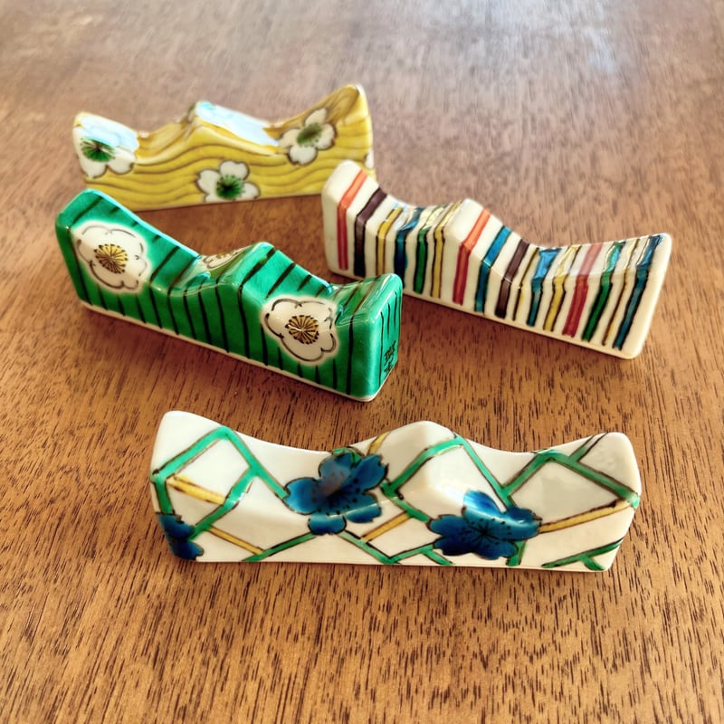 九谷焼 白梅文様筆架（大） | 上杉文林堂