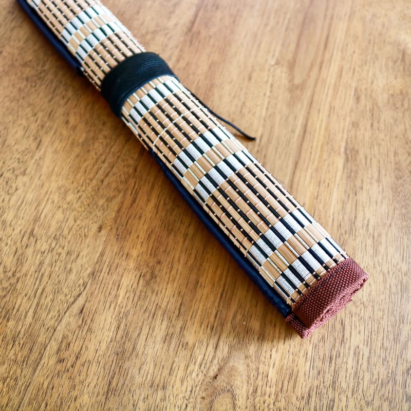 送料無料 時代物　紙本肉筆巻物　『階行竹形行の巻』　約18.5×400ｃｍ木箱付 道具 ] - 道具 西晴雲筆 「庭前梅」二行書 肉筆紙本掛軸（共箱