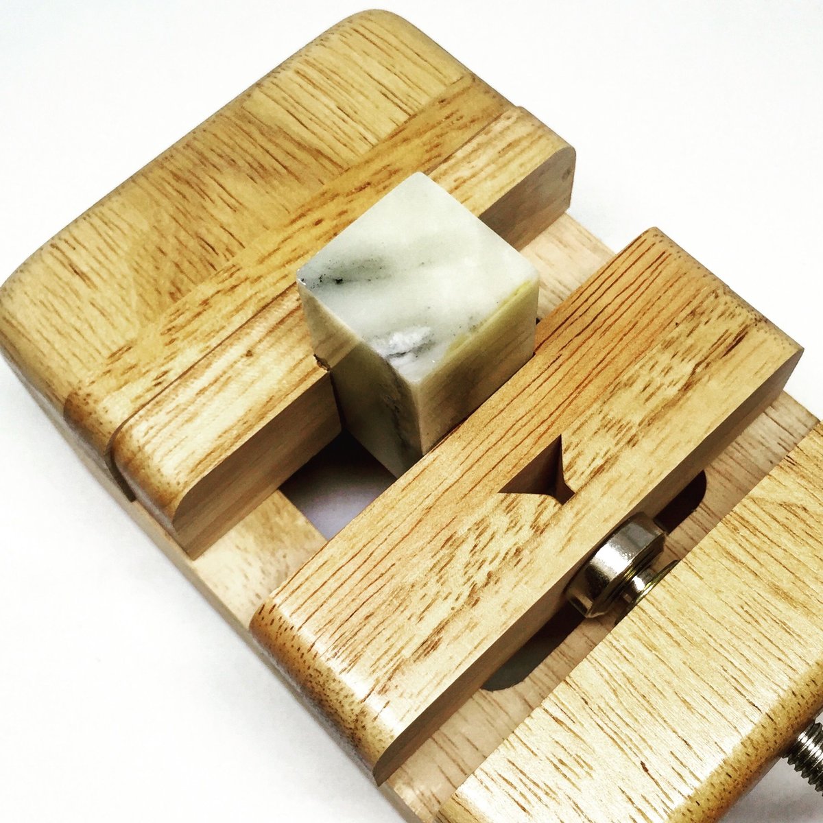 篆刻用　本格印床　黄銅製　360度自由に回せる　一体型 篆刻用 本格印床 黄銅製 360度自由に回せる 一体型