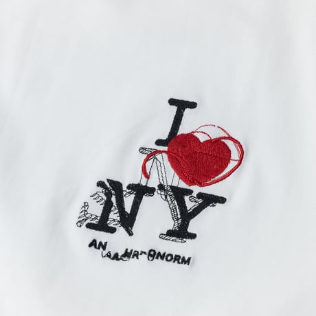 ICON THREADS GLITCH EMBROIDERY S/S T-S - WHITE