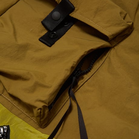 BODY ARMOUR DOWN VEST