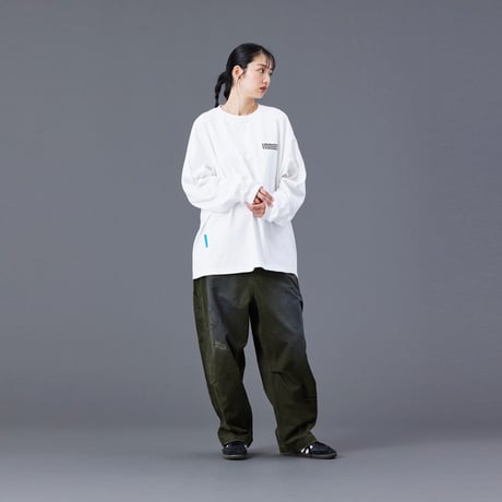 HANDWRITING PRINT CHINO SARROUEL PANTS