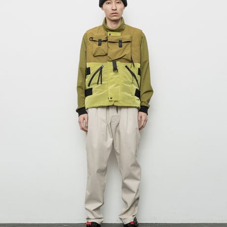 BODY ARMOUR DOWN VEST