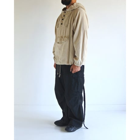 UTILITY ANORAK PULLOVER BEIGE