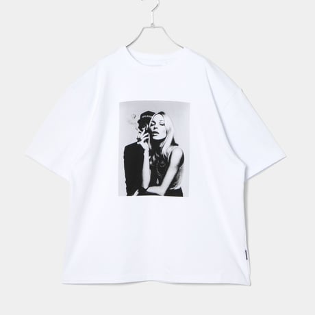 “SMOKY SEDUCTION” T-SHIRT