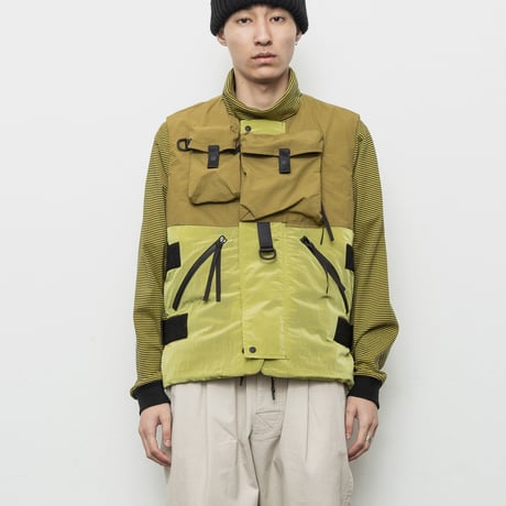 BODY ARMOUR DOWN VEST