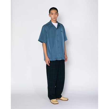FEMINISH SATIN ALOHA SHIRT