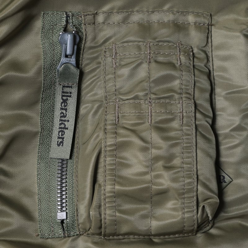 COLLARLESS FLIGHT JACKET | independence