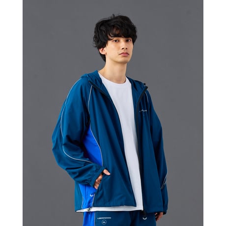SUPPLEX NYLON ZIP PARKA