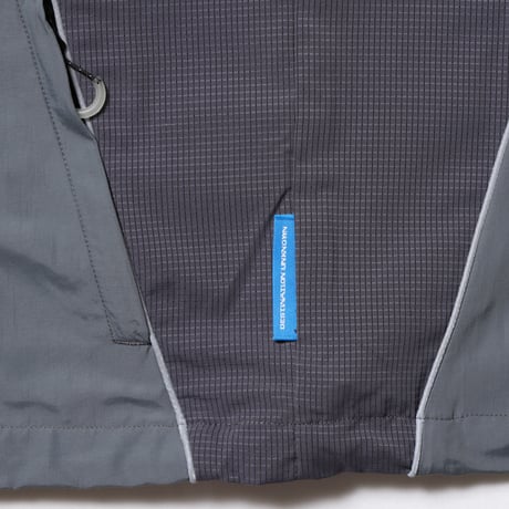 SUPPLEX NYLON ZIP PARKA