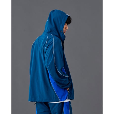 SUPPLEX NYLON ZIP PARKA