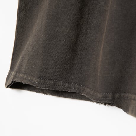 DAMAGED SHORT T-SHIRT