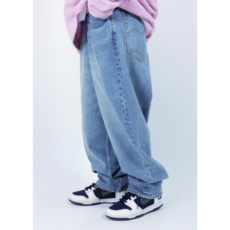 AKM デニム WR TAPERED SLIM CRASH サイズL AKM デニム WR TAPERED SLIM CRASH サイズL AKM デニム WR TAPERED