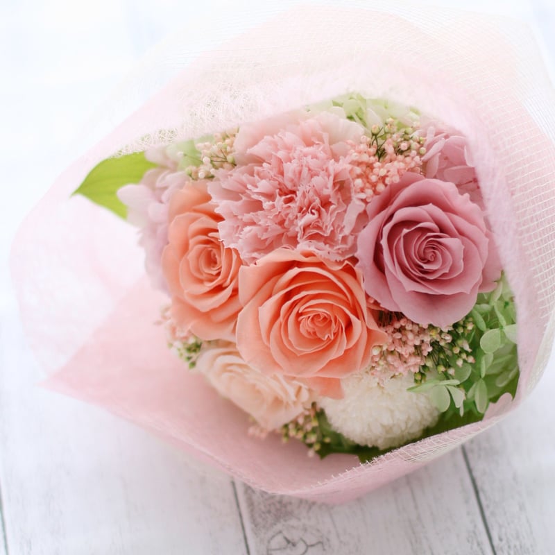 アートフラワーブーケ ピンクオレンジ　ブートニア付 ピンクオレンジのミックス華やかブーケ ブーケ IVORYHOME 80 通販