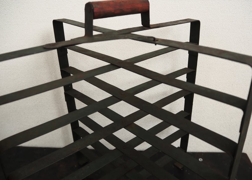 Euro Antiques Foldable Rack | SALON