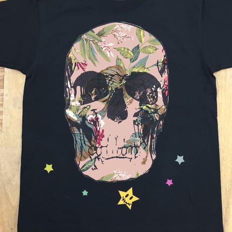 RARETE (ラルテ) ドクロ スカル 花柄 Tシャツ ブラック 星柄