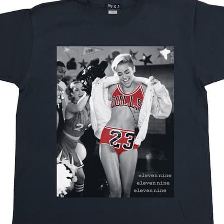 Eleven Nine / Tシャツ/ miley 23 ブラック