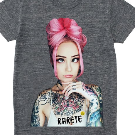 RARETE (ラルテ) girl　Eye　Tatoo グレイブラック Tシャツ