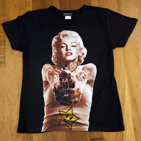 RARETE (ラルテ) 入手困難 マリリンモンロー 構え 銃 スミクロ Tシャツ 星柄 star