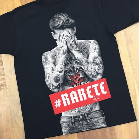 RARETE (ラルテ) タトゥー ボックスロゴ Tシャツ ブラック Tシャツ 星柄 star