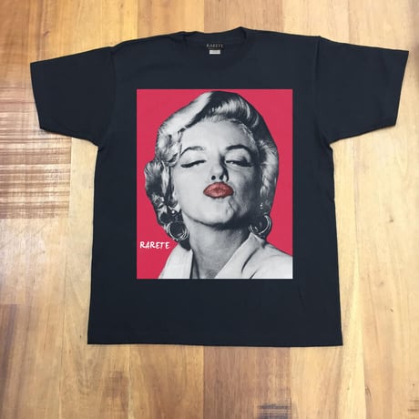 RARETE (ラルテ) マリリンモンロー キス　Tシャツ ブラック 星柄 star