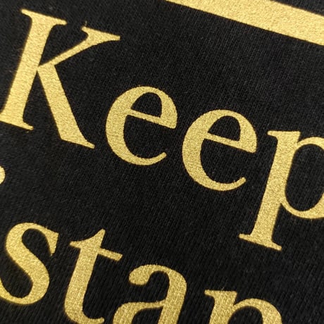 Eleven Nine / Tシャツ/ rogo /keep Distance /Gold ブラック